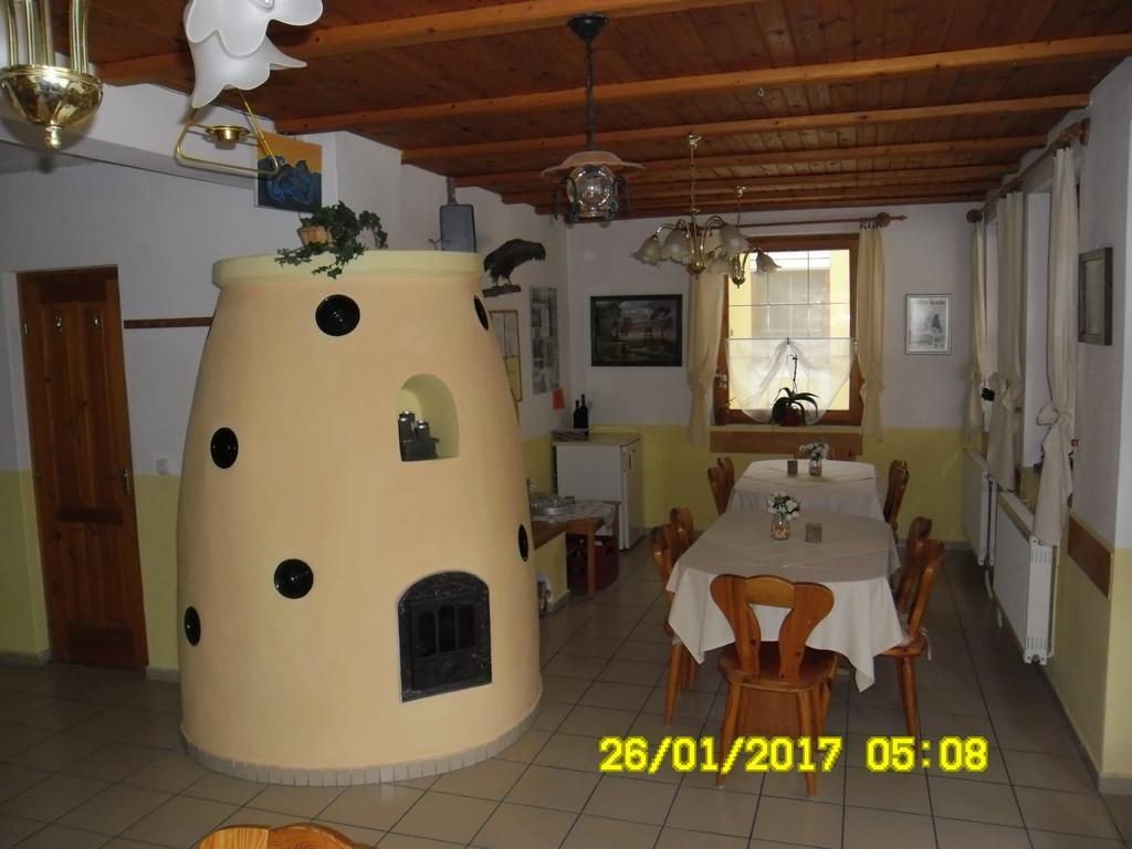 Pension Heidi Lenti Esterno foto